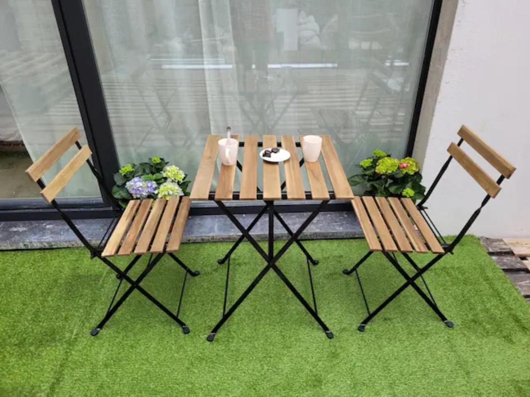 Brand new ROOMS with private bathroom and balcony-terrasse - Ferienwohnung