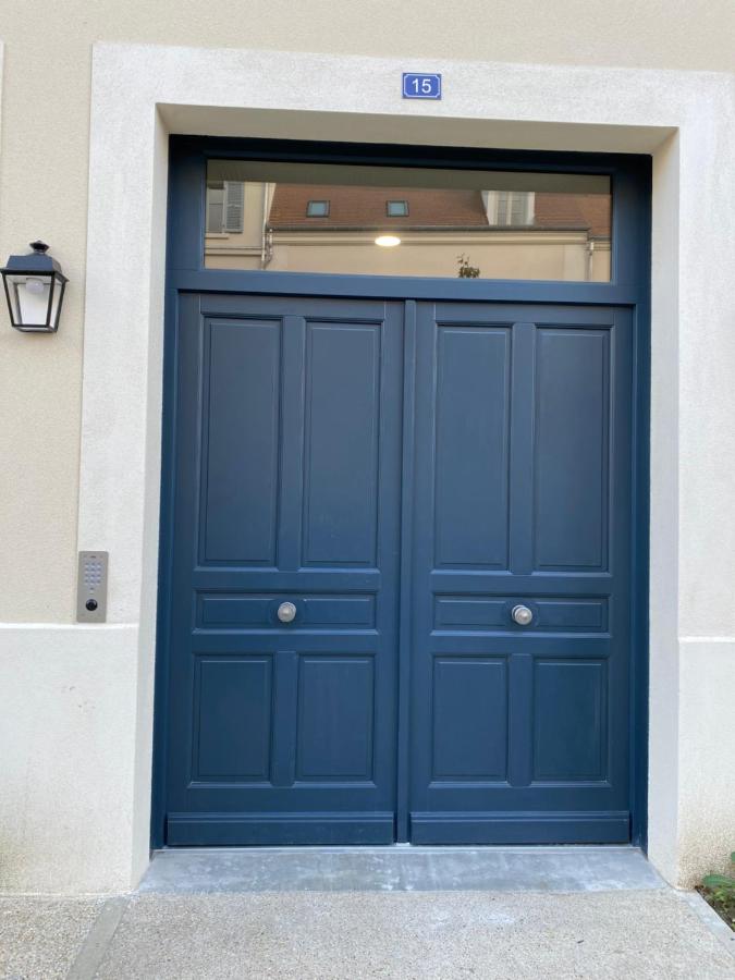 Au Studio Pissarro - Bed and Breakfast Pontoise