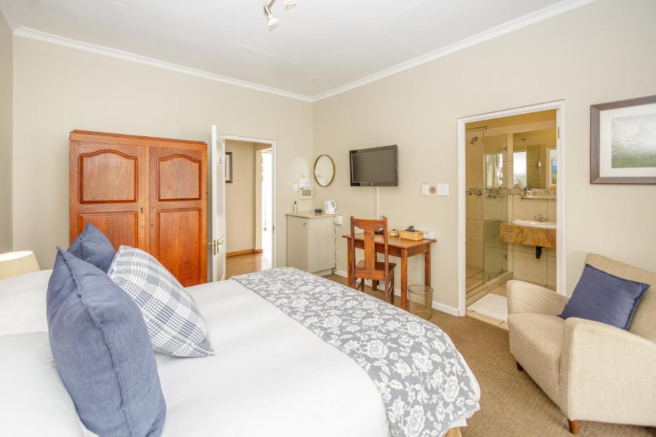 Deluxe Double Room with Shower