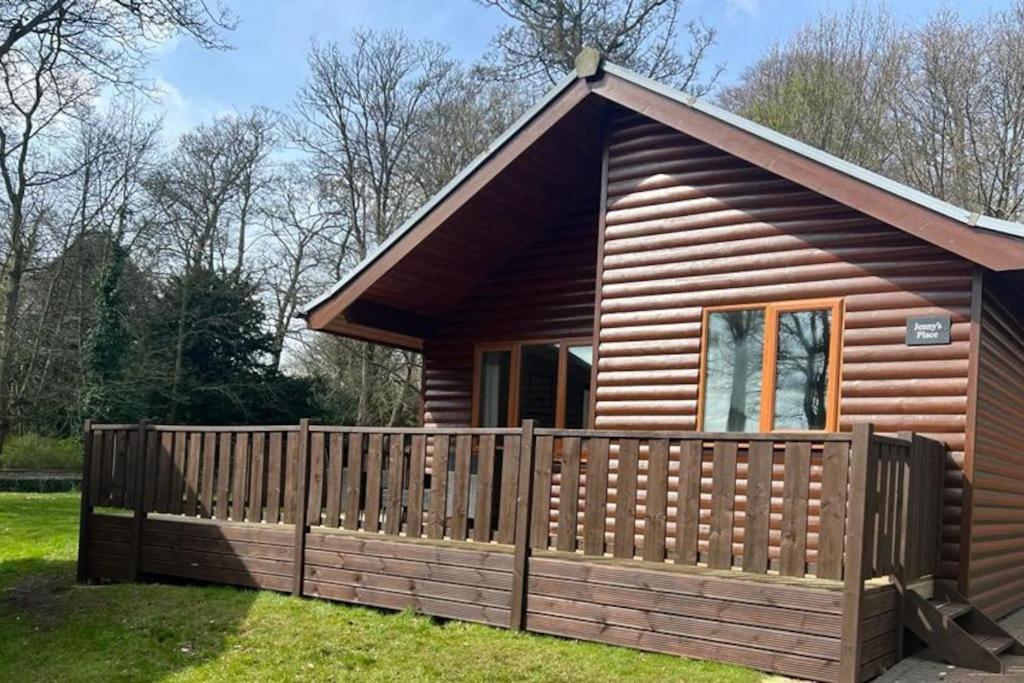 B&B Sewerby - Jenny's Place Stunning 2 bedroom lodge - Bed and Breakfast Sewerby