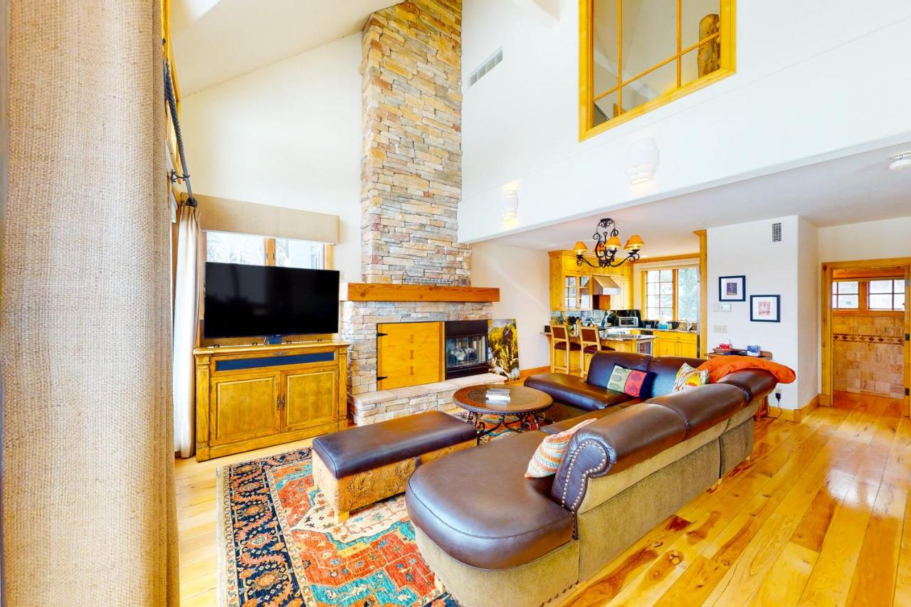 Aspen Ridge 21 - Mountain Village Magnificence - B&B