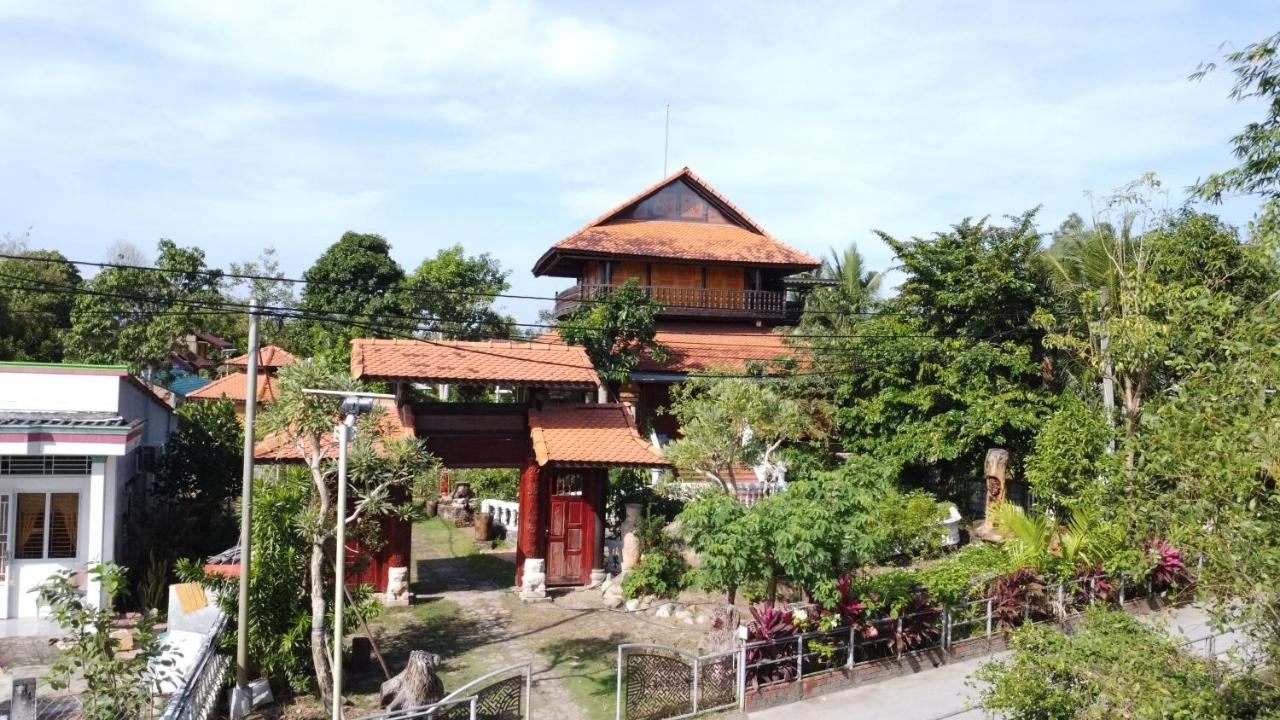 Brown House Resort - B&B