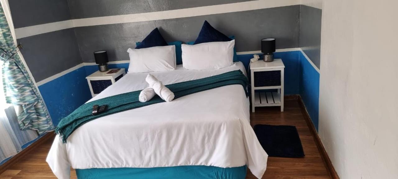 Habitación Doble Pequeña