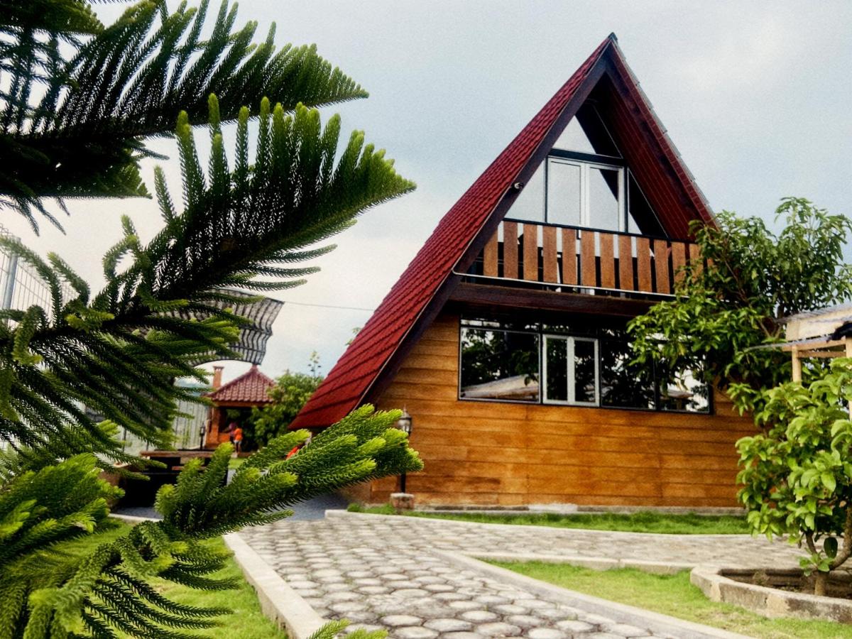 Villa Desa Pehkulon - B&B Minggiran