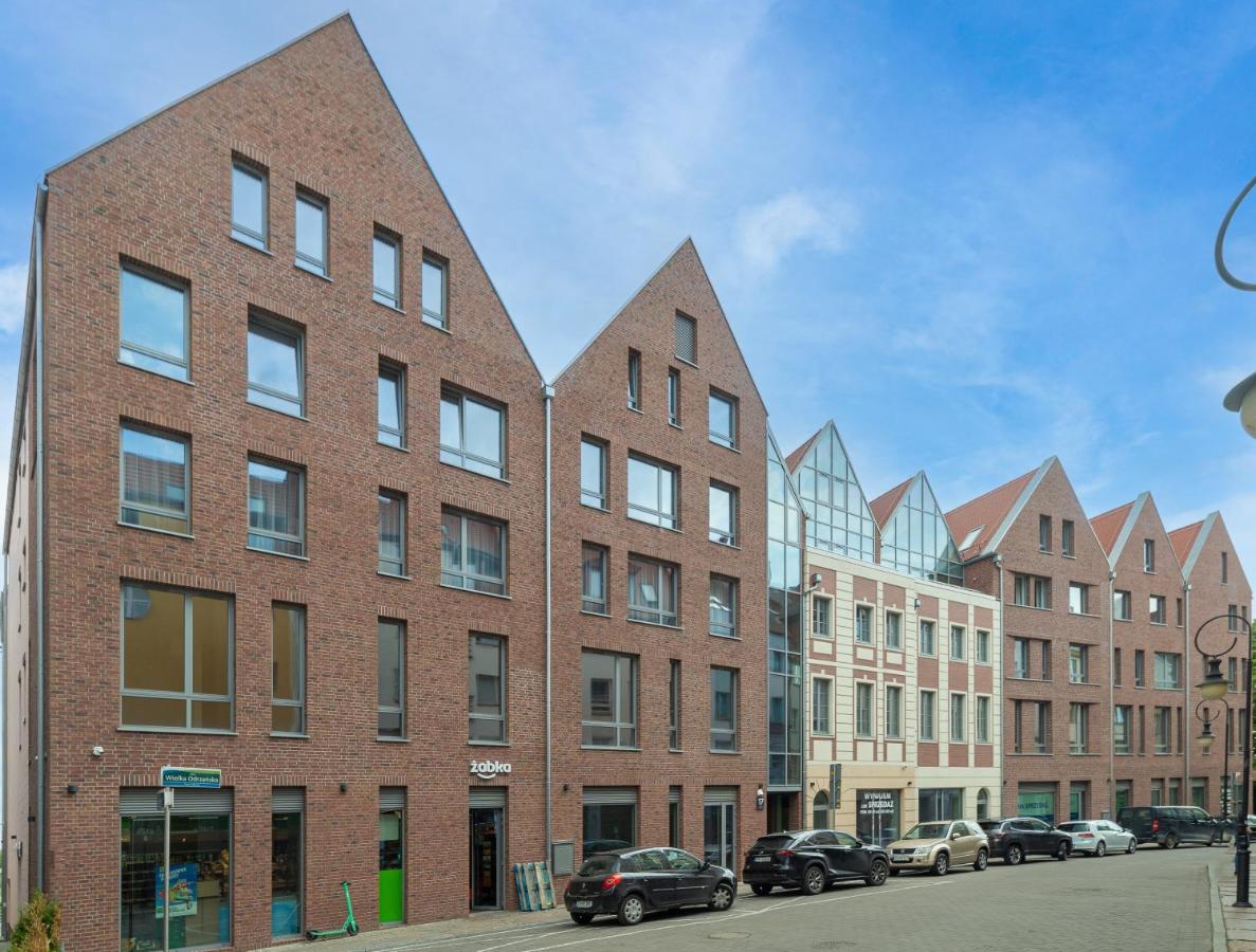 APARTAMENT STARE MIASTO UL. WIELKA ODRZAŃSKA SZCZECIN - Chambres d’hôtes