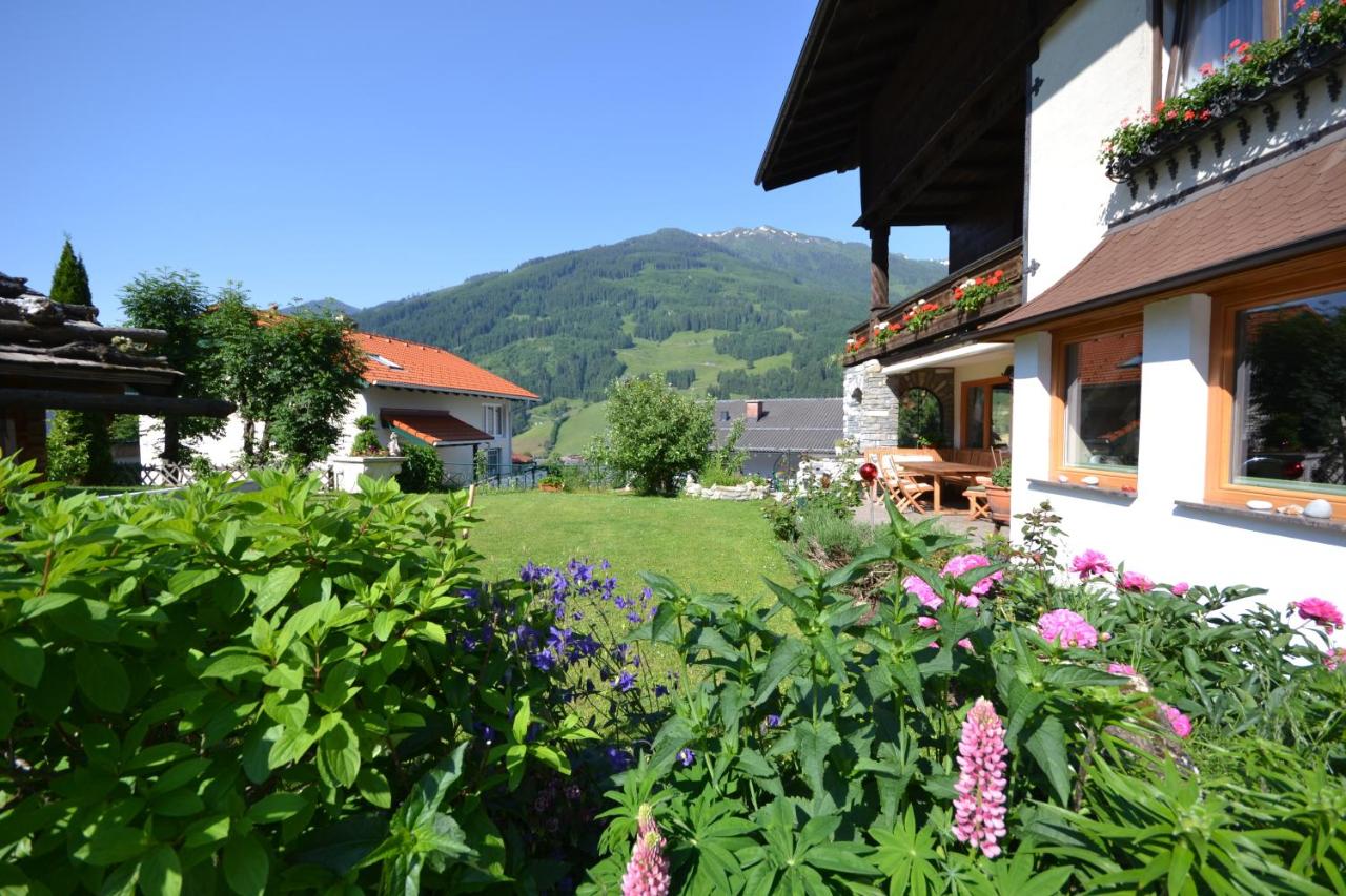 Appartementhaus Jägerheim - B&B Dorfgastein