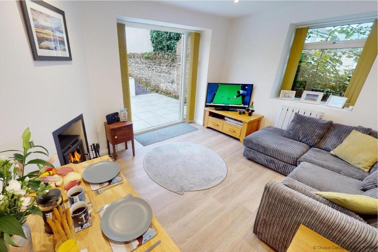 BRAUNTON ORCHARD COTTAGE 2 Bedrooms - Bed and Breakfast Braunton