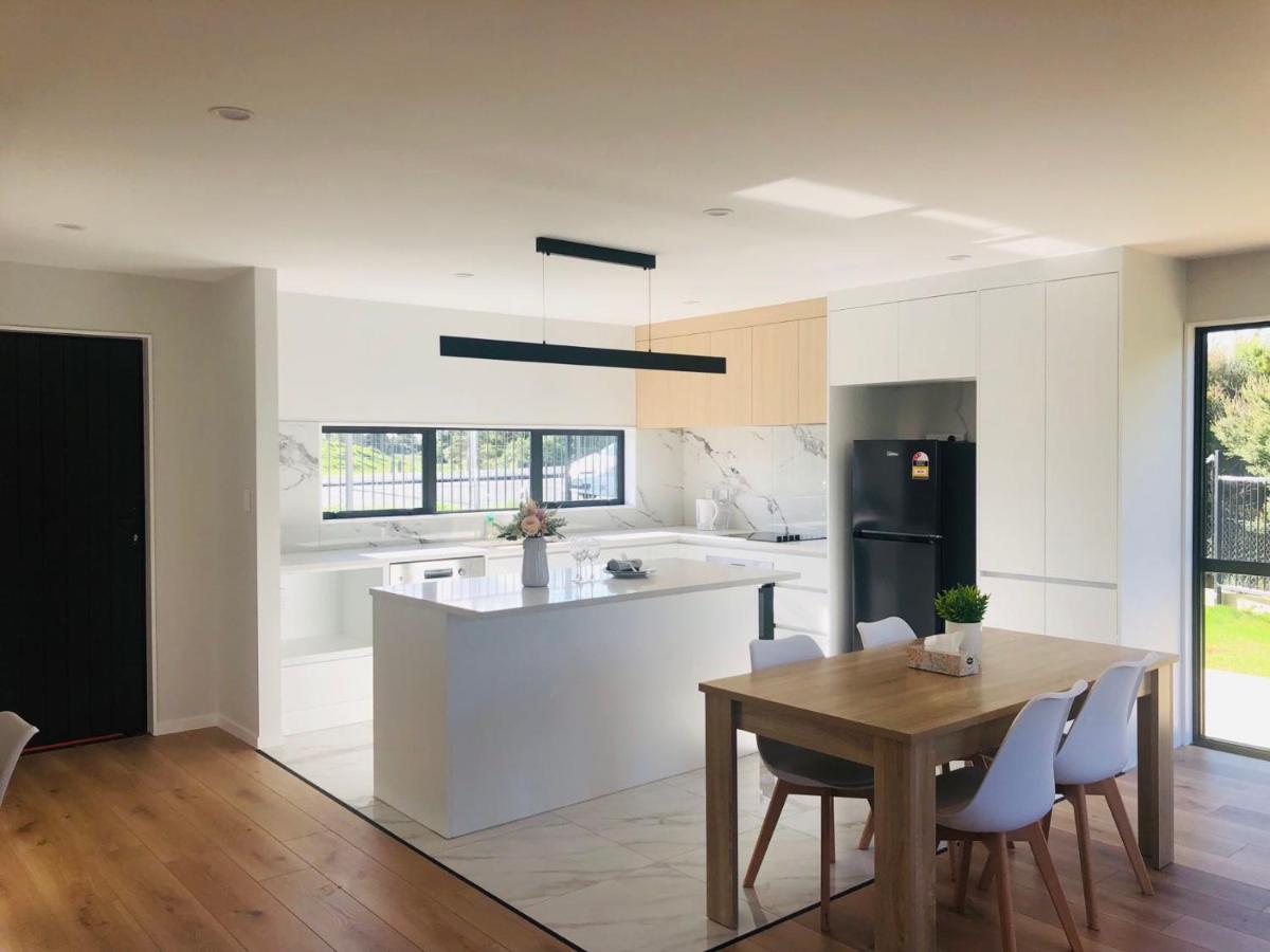 B&B Auckland - Modern & Luxurious Home 1 - Bed and Breakfast Auckland