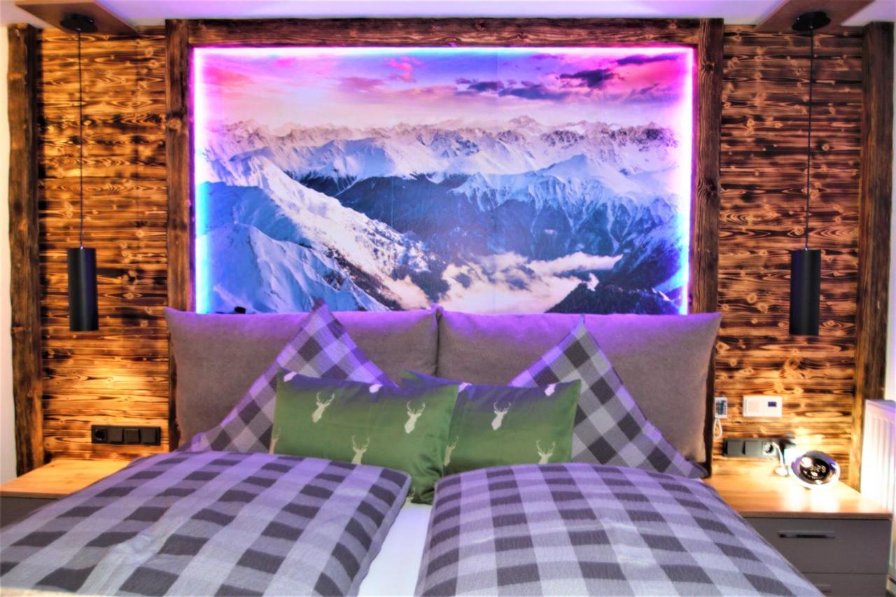 Eisenberg - Komfortables, helles Apartment mit Balkon und Alpenblick ruhig gelegen in Pfronten Mitte - B&B Pfronten