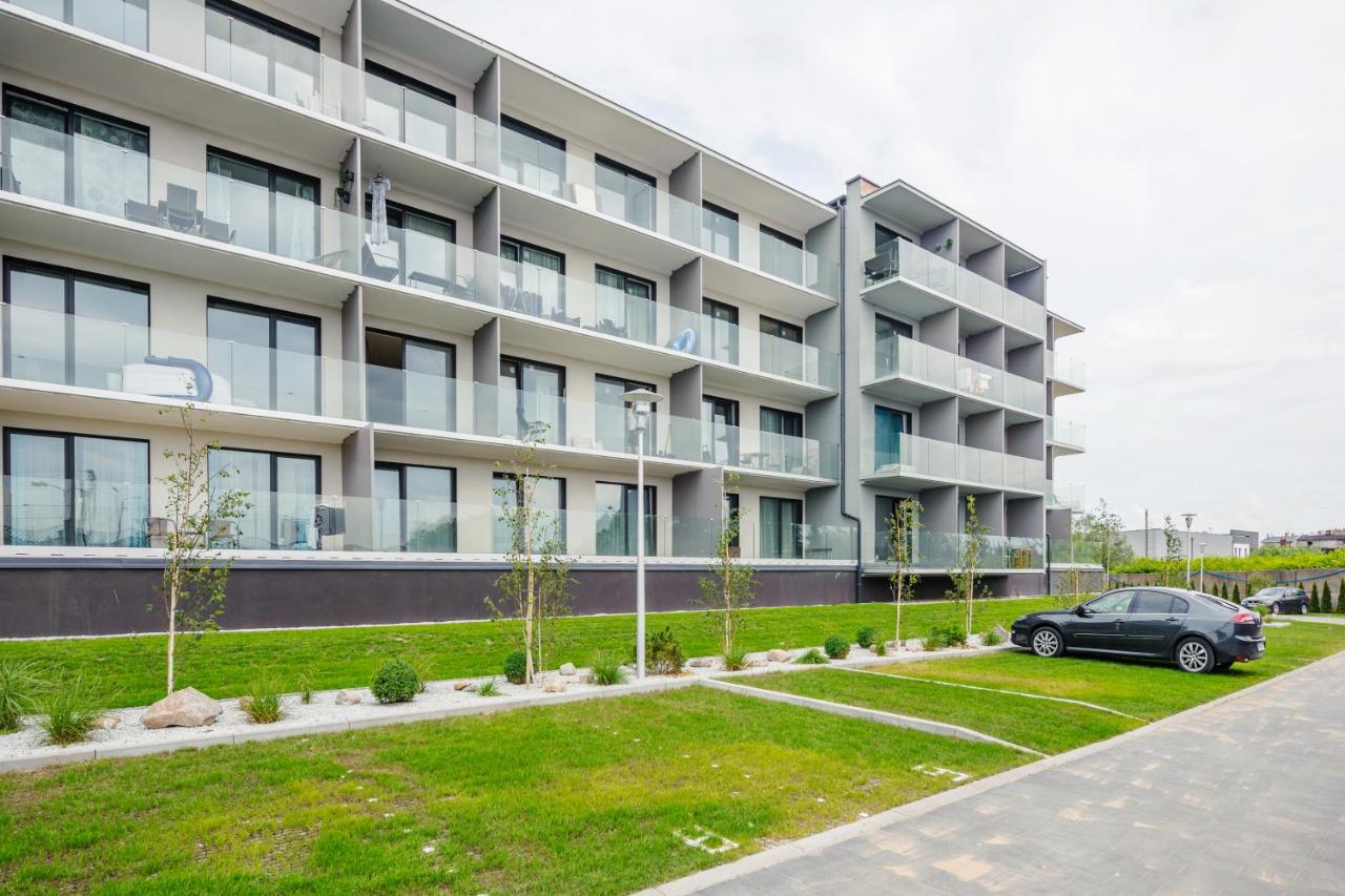 Apartament Złota Perła z parkingiem 16 E Perłowa Przystań - Holiday City - Chambres d'hôtes Kołobrzeg