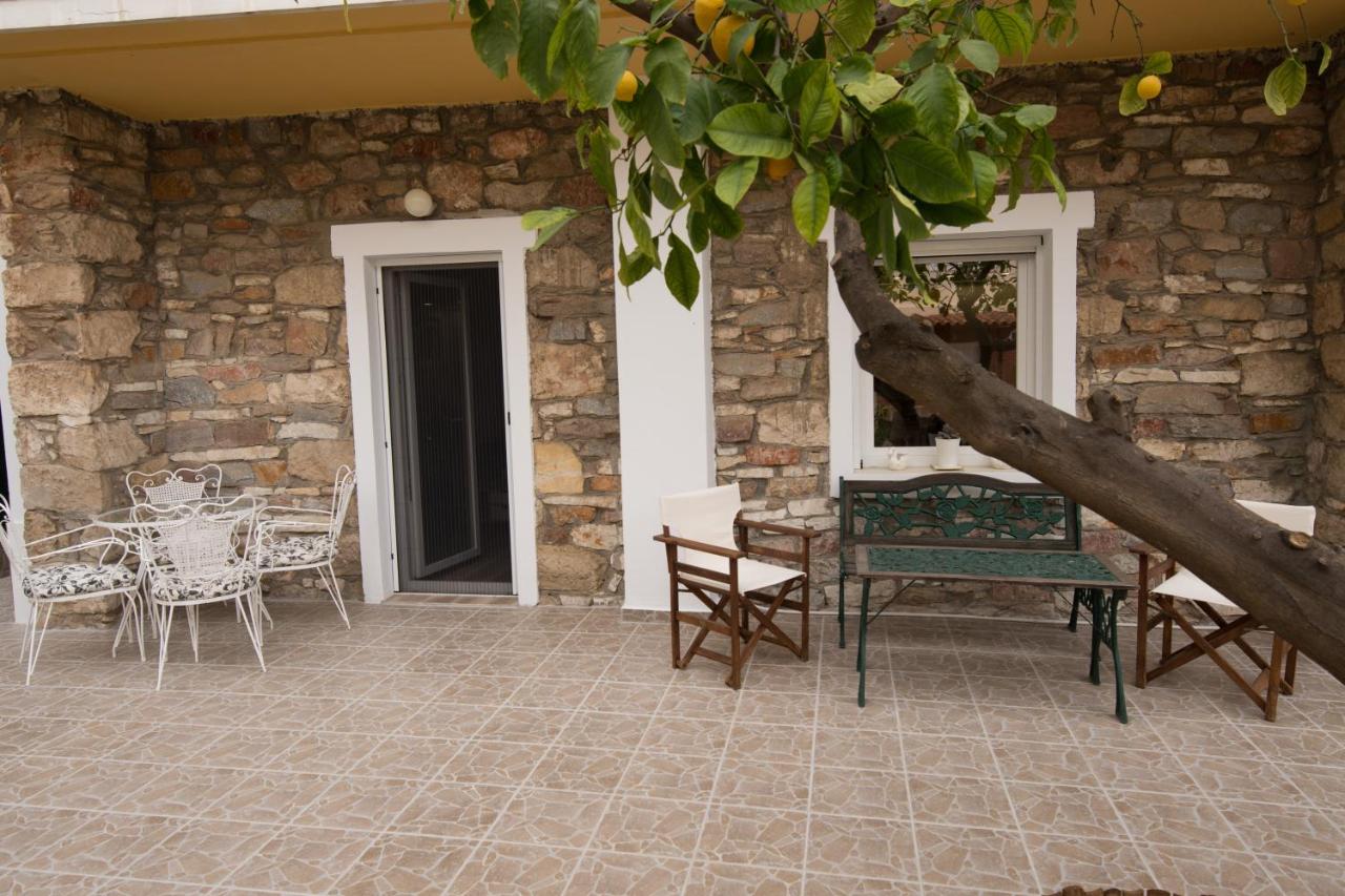 B&B Athens - Two bedroom apartment with hidden garden - Bed and Breakfast Athens