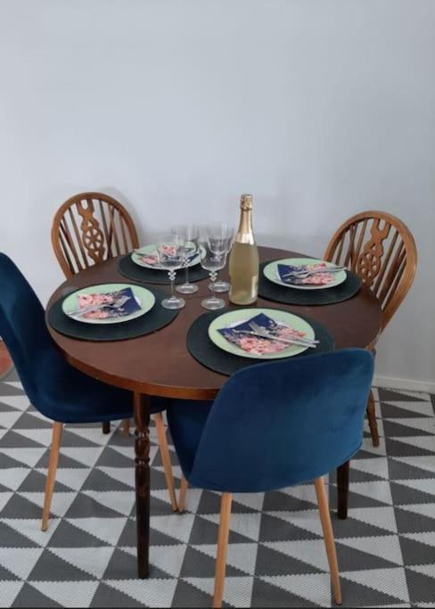 New&Easy apartment in the center - B&B Turku