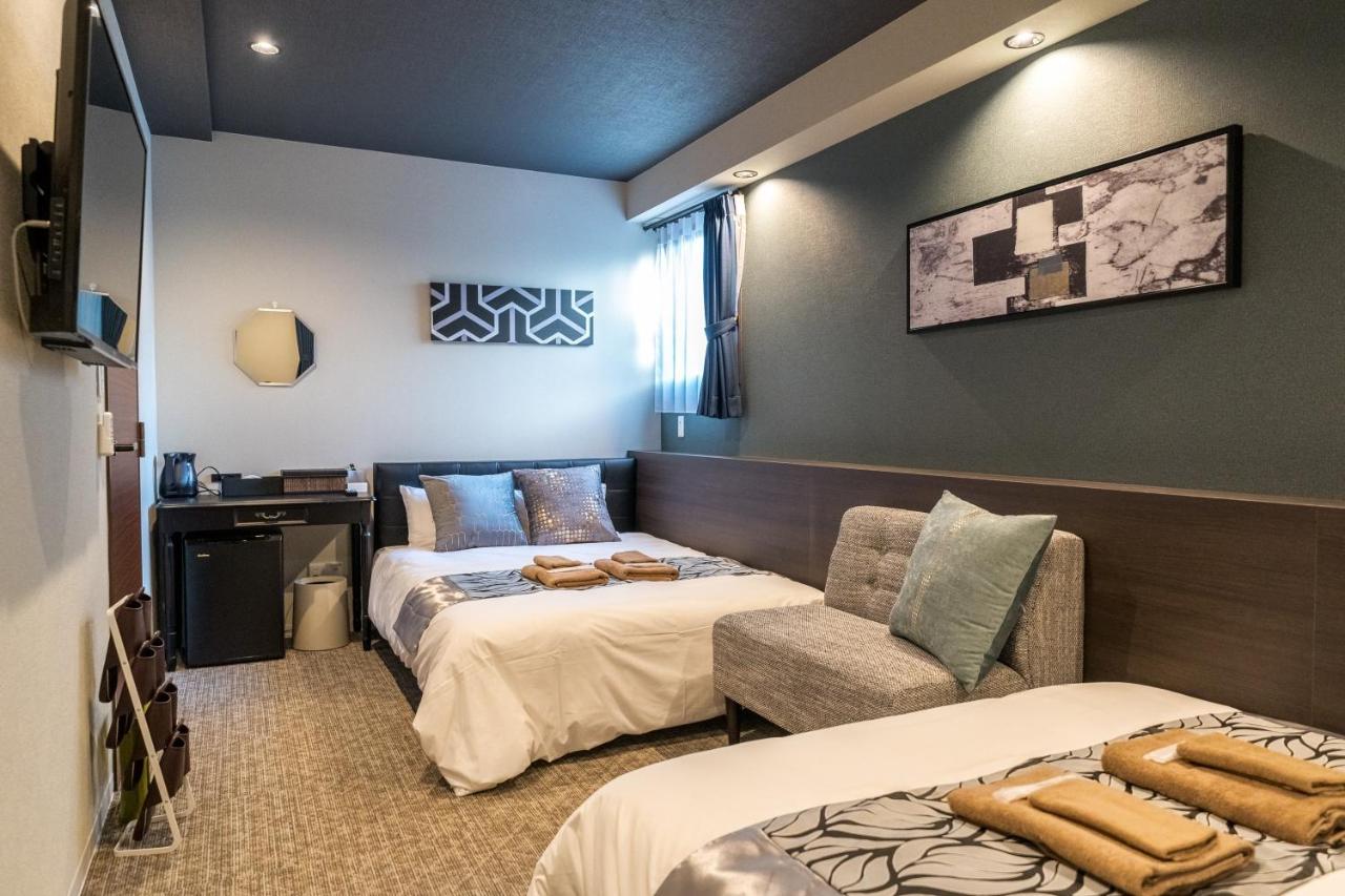 Quadruple Room with Private Bathroom
