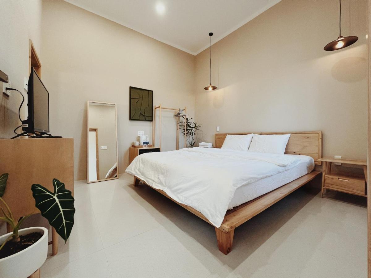 King Room with Mountain View