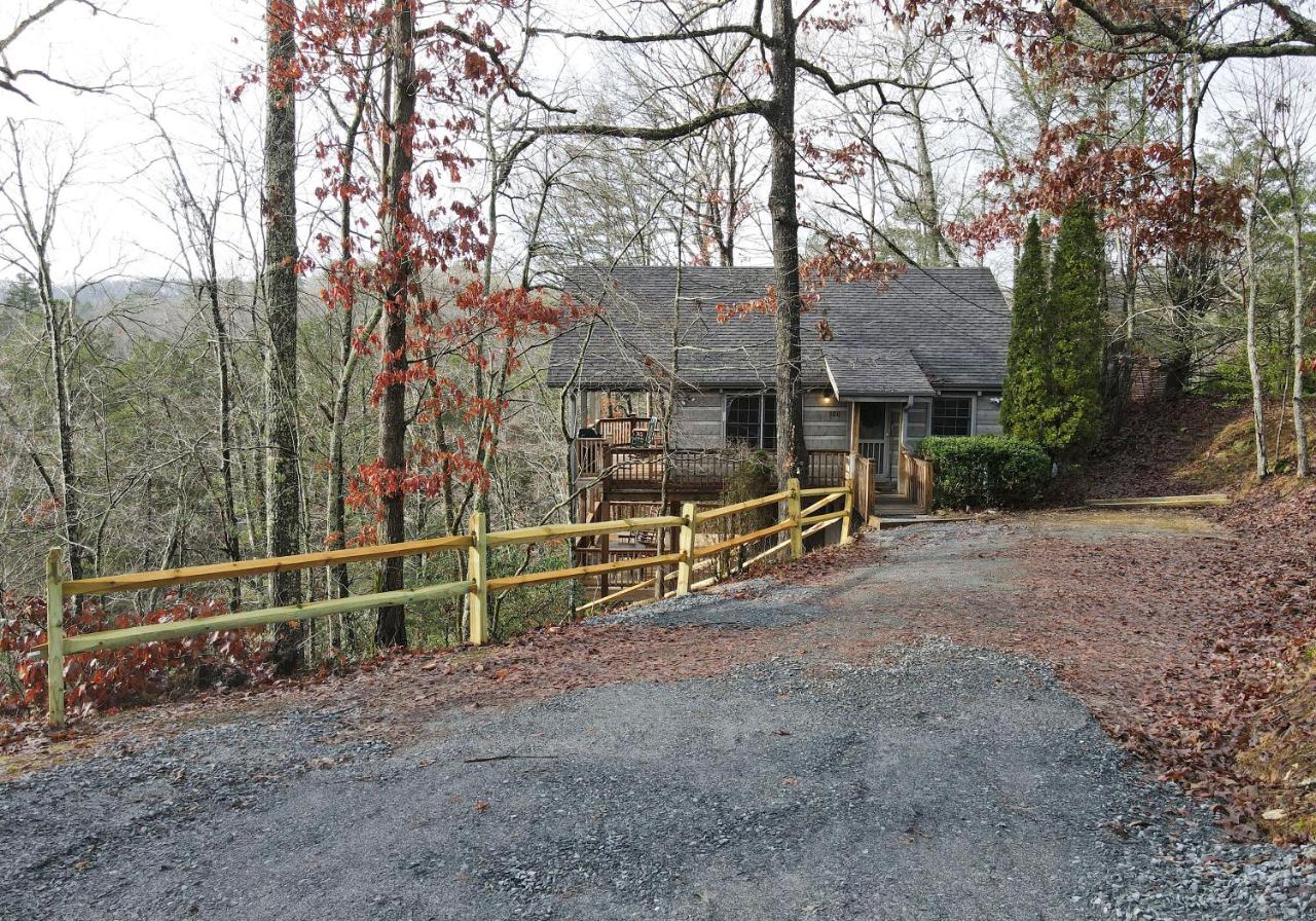 B&B McCaysville - The Mayfly Cabin - Fightingtown creek, fly fishing, mountain view, fire pit, pet friendly getaway! - Bed and Breakfast McCaysville