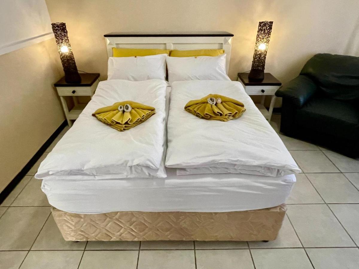 Executive Triple Room