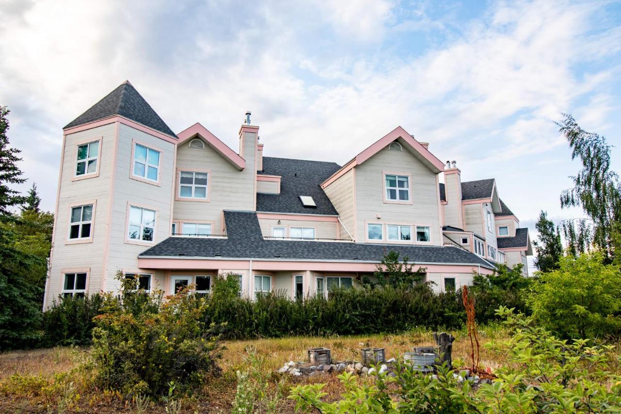 NN - Pink Palace - Downtown 1-bed 1-bath - B&B