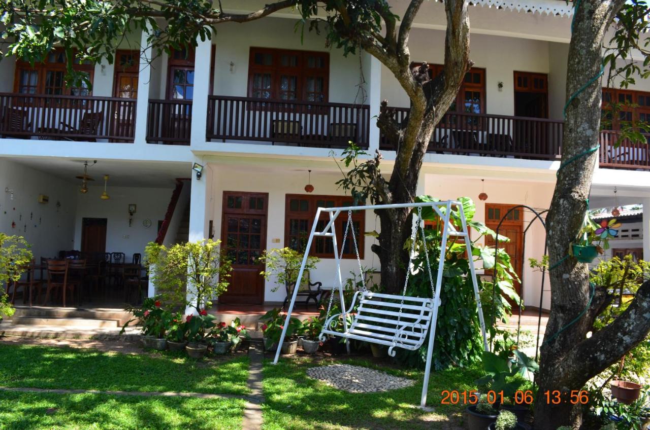 B&B Anuradhapura - Little Paradise Tourist Guest House and Holiday Home - Bed and Breakfast Anuradhapura