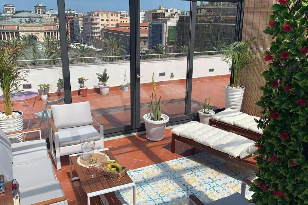 ROCCA POLITEAMA Attico Prestigioso ed Eccitante. - B&B Palermo