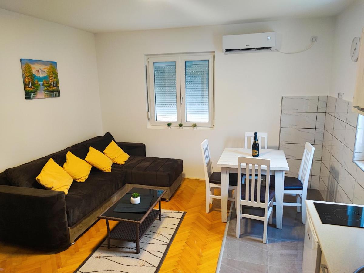 Apartmani Mir A2 - B&B