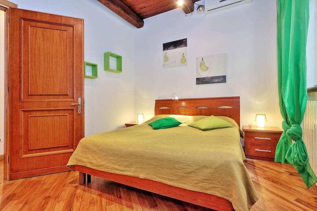 Appartamento con 2 Camere da Letto