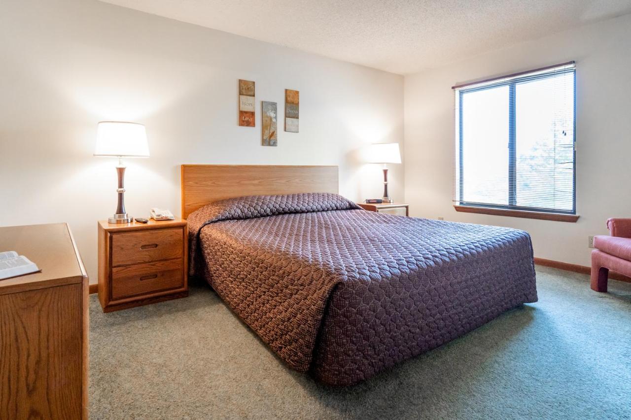 Two-Bedroom Suite