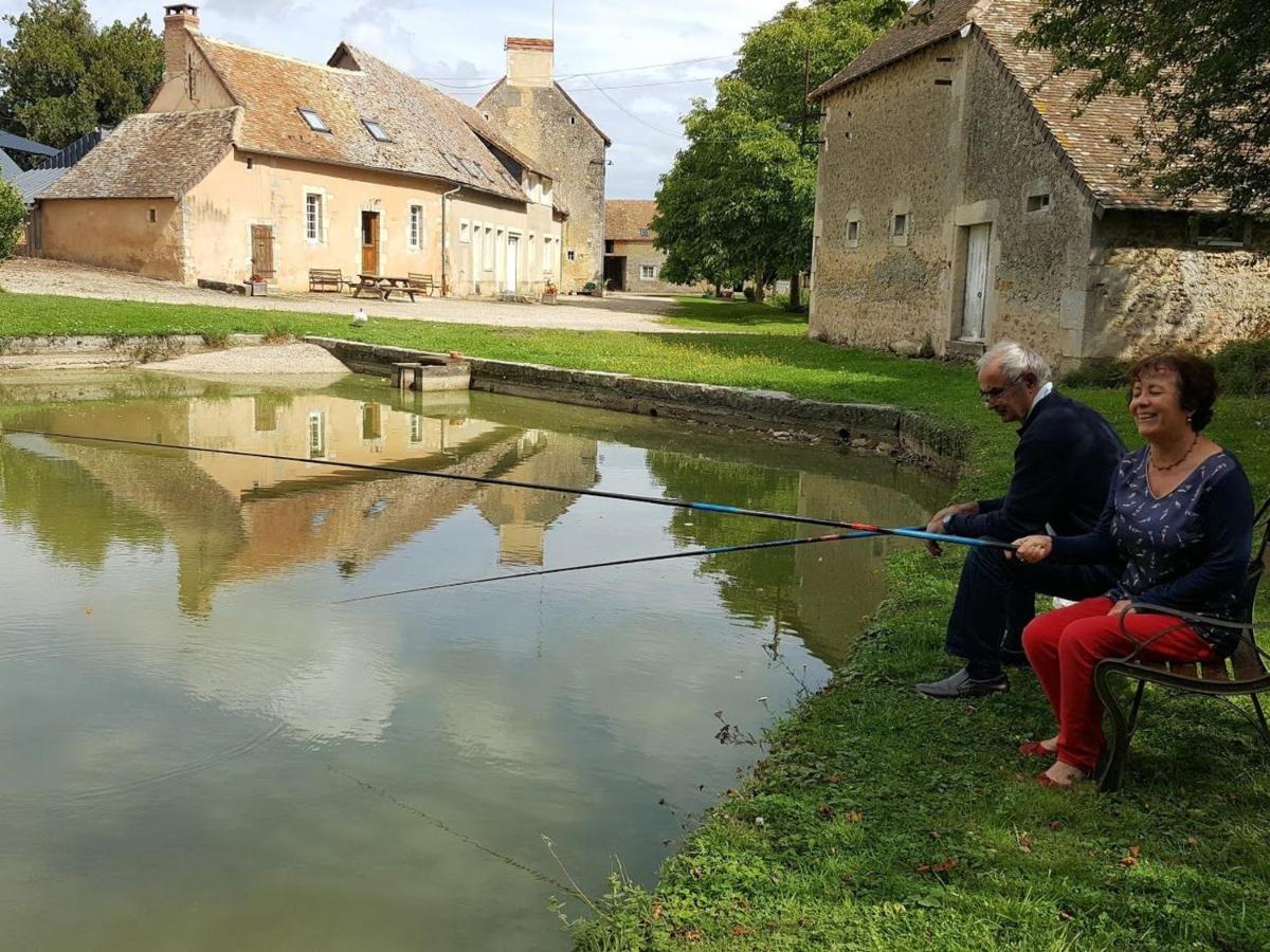 Maison de plain-pied avec jeux, coin pêche et musée du vélo à proximité - FR-1-410-136 - Chambres d'hôtes Marolles-les-Braults