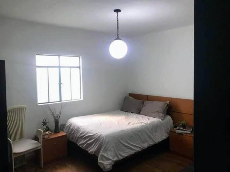 Departamento en Colonia Roma con 2 habitaciones - Ferienwohnung Mexiko-Stadt