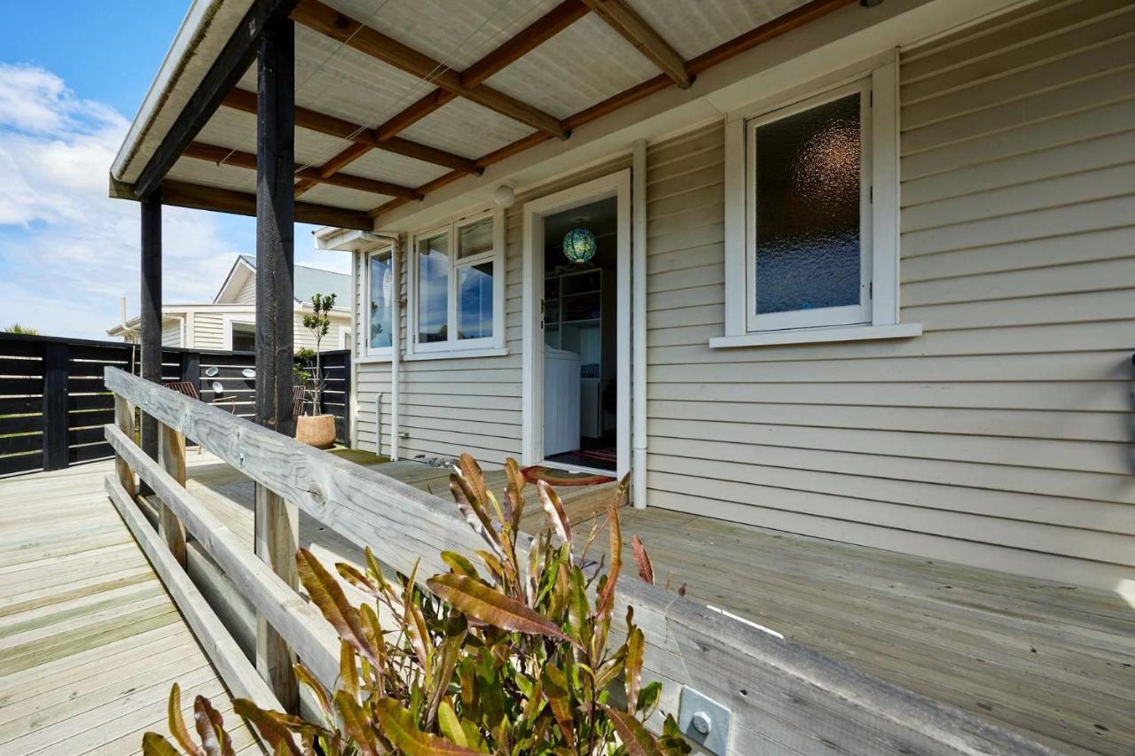 B&B Kaikoura - Rimu Cottage, what a charmer - Bed and Breakfast Kaikoura