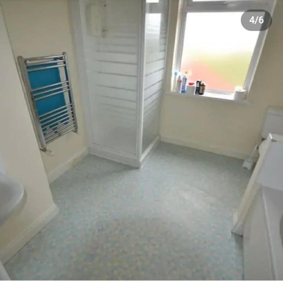 4 bedroom house in Shotton Colliery - B&B Durham