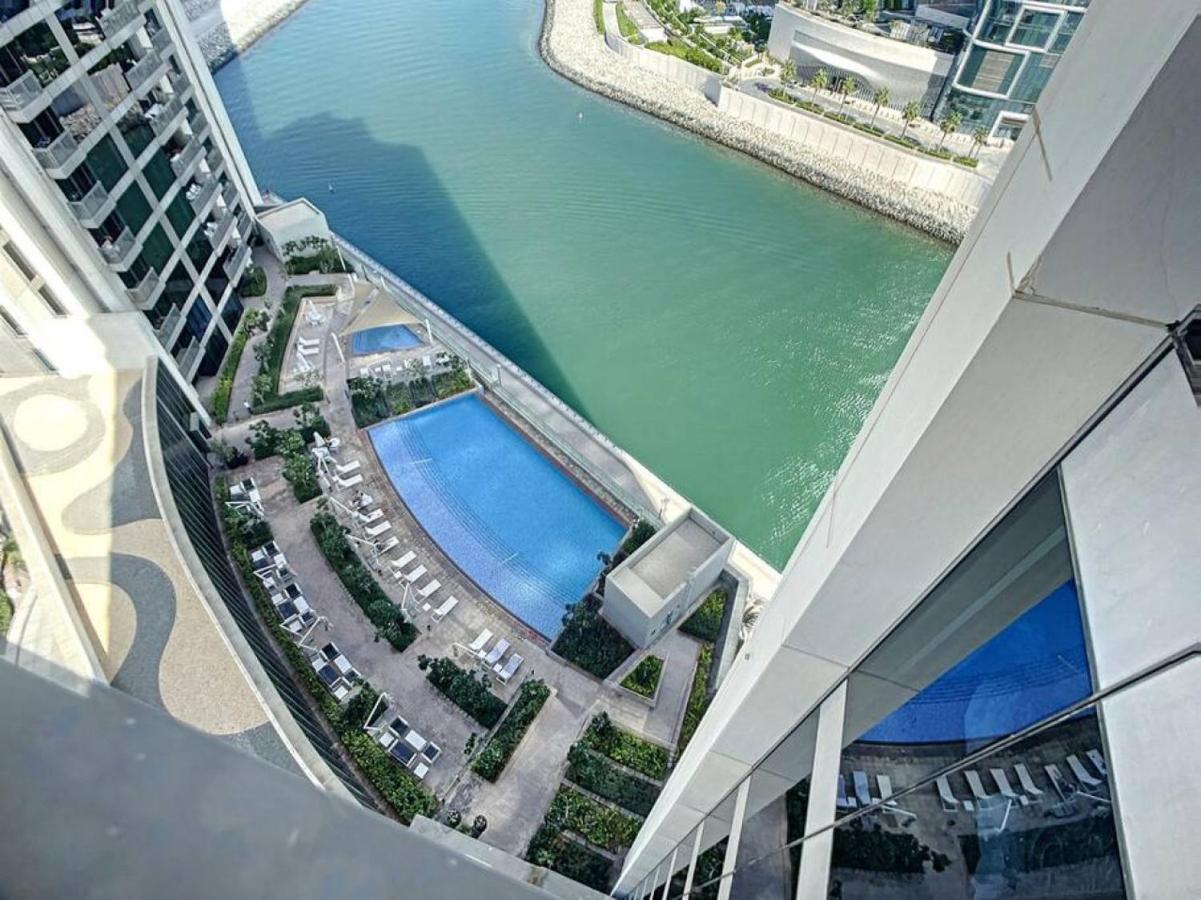 5242 Tower 2 - Light One Bedroom - B&B Dubái