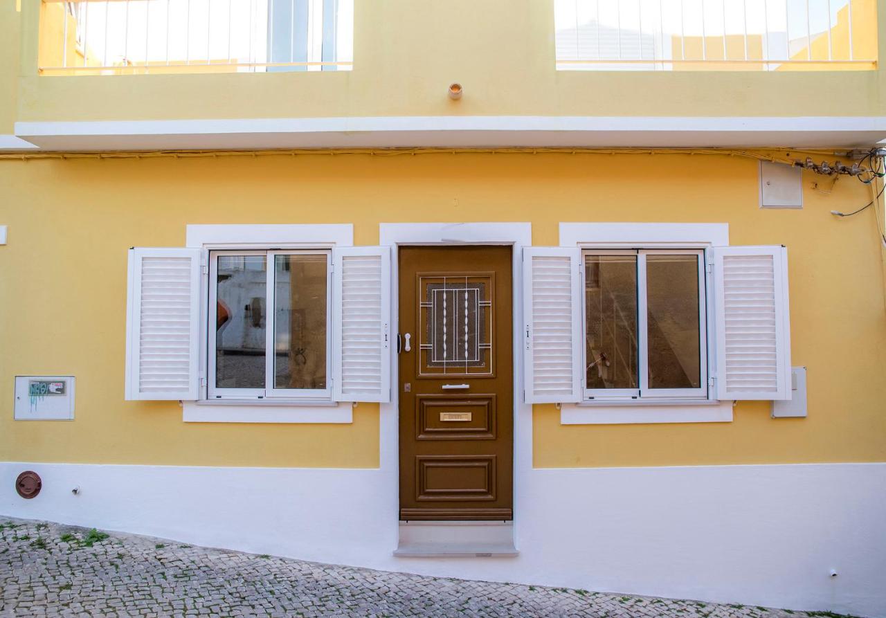 B34 - Central Townhouse in Lagos - Chambres d’hôtes Lagos