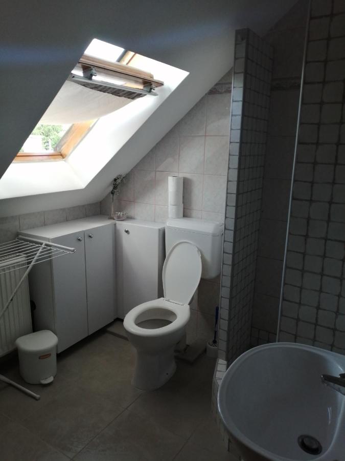 Apartment (4 Adults)