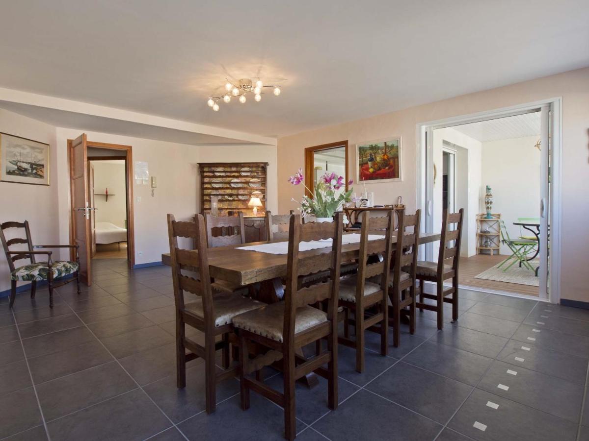 Apartment (6 Adults)