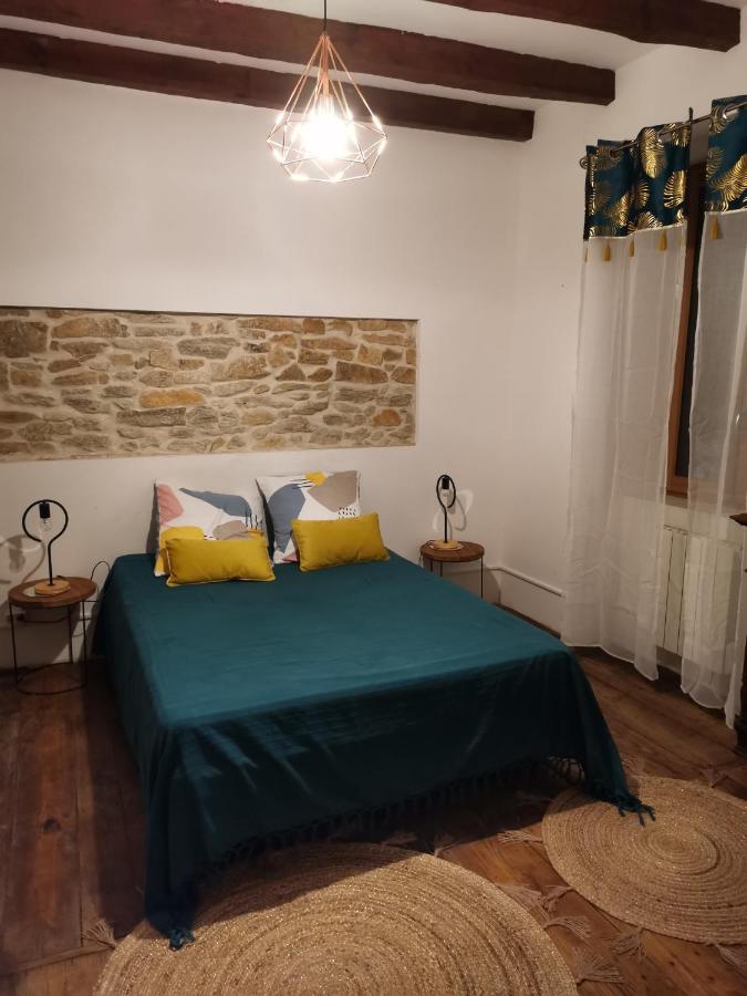 B&B Sainte-Fortunade - Maison de bourg - Bed and Breakfast Sainte-Fortunade