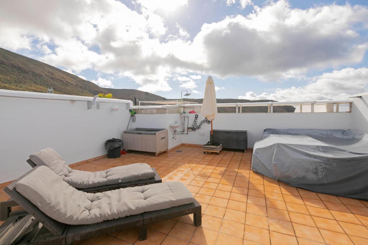 Wide view penthouse- terrace & solarium (VV3840097235) - Ferienwohnung Los Cristianos