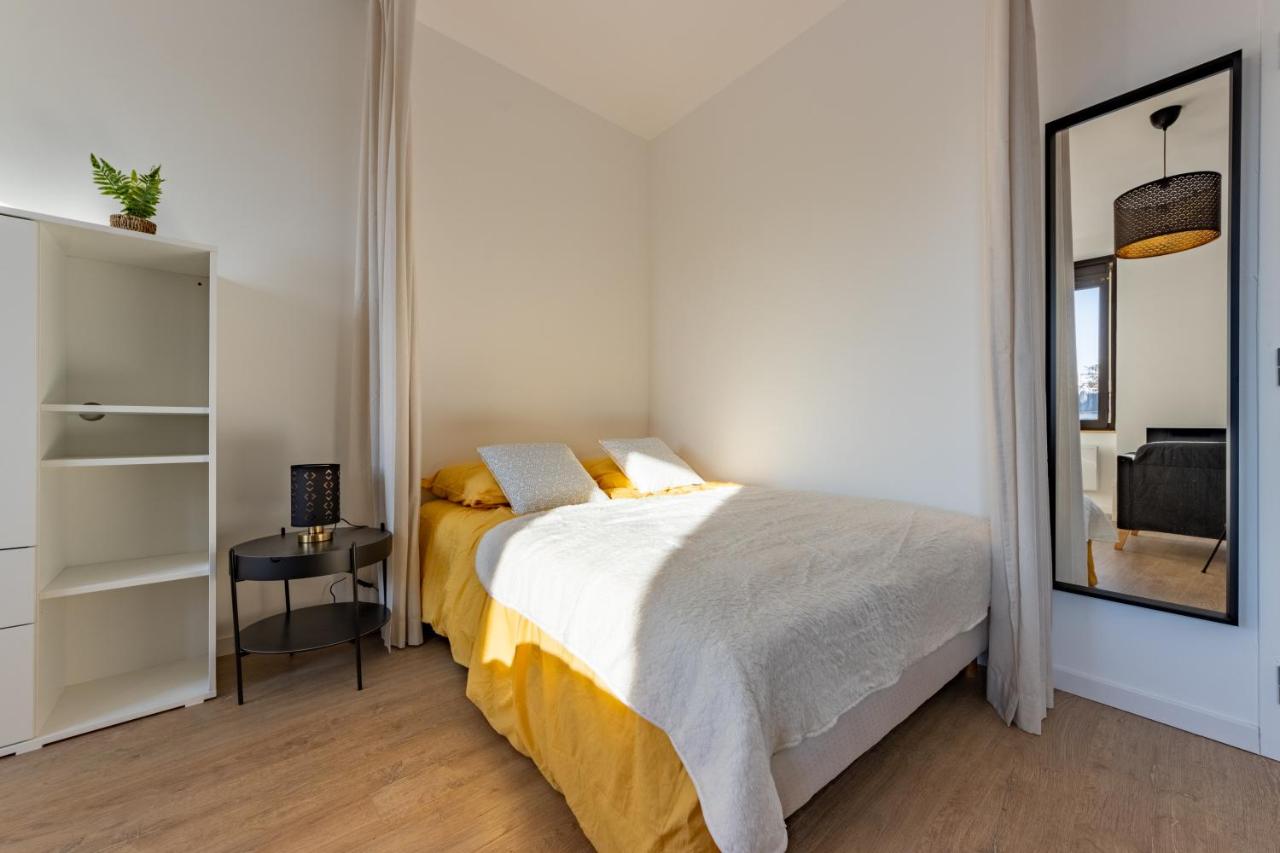 Le studio Sicre proche commdités parking facile - B&B Castelsarrasin