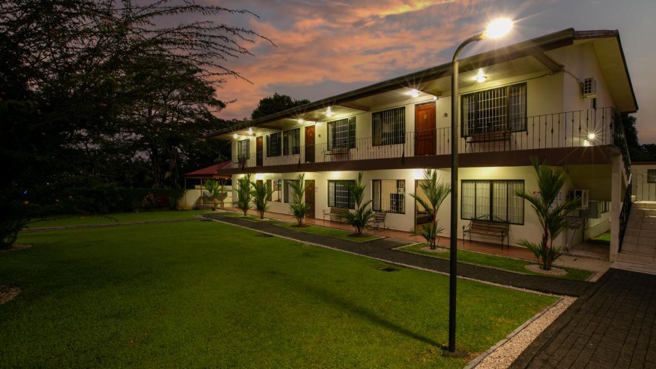 Condo's Vista Al Volcan - Chambres d’hôtes La Fortuna