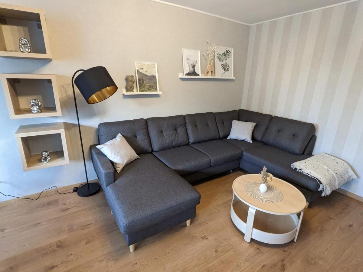 B&B Celle - Bis zu 6 Personen, Bahnhofs- & Zentrumsnah, Südheide, Netflix und PS4 - Bed and Breakfast Celle