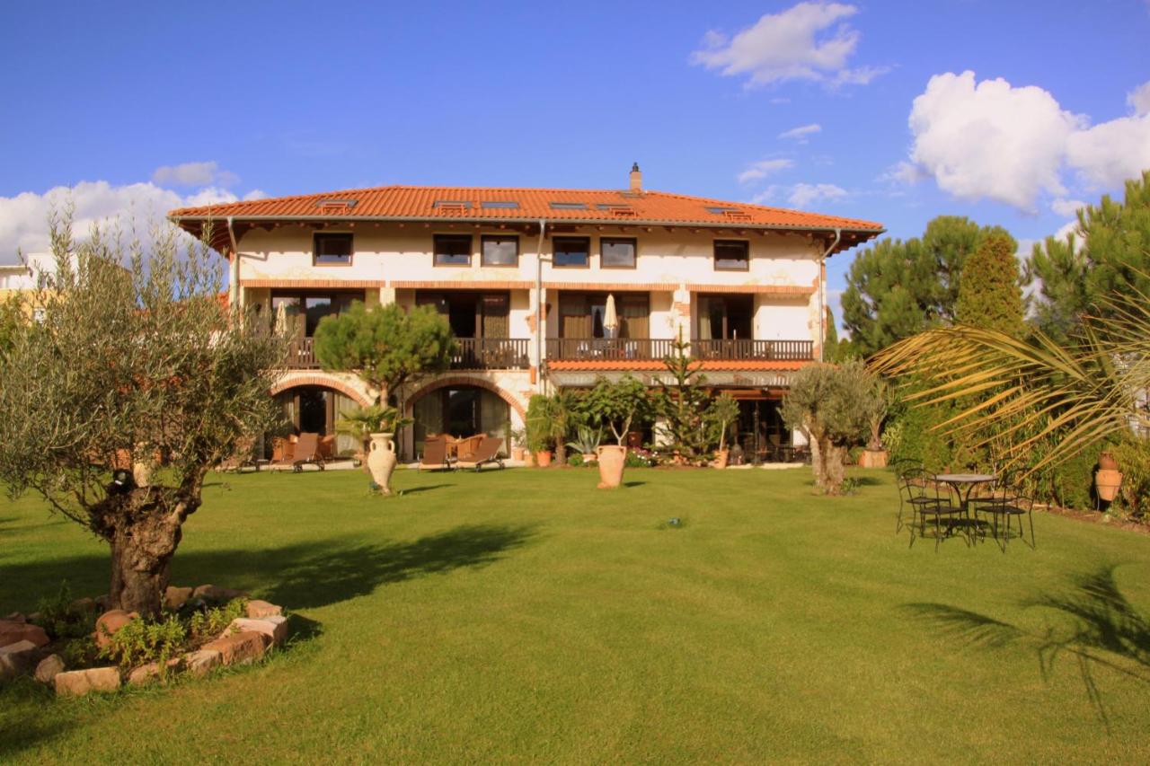 Hazienda Apartmenthotel - Für ein paar Tage oder monatelang - B&B