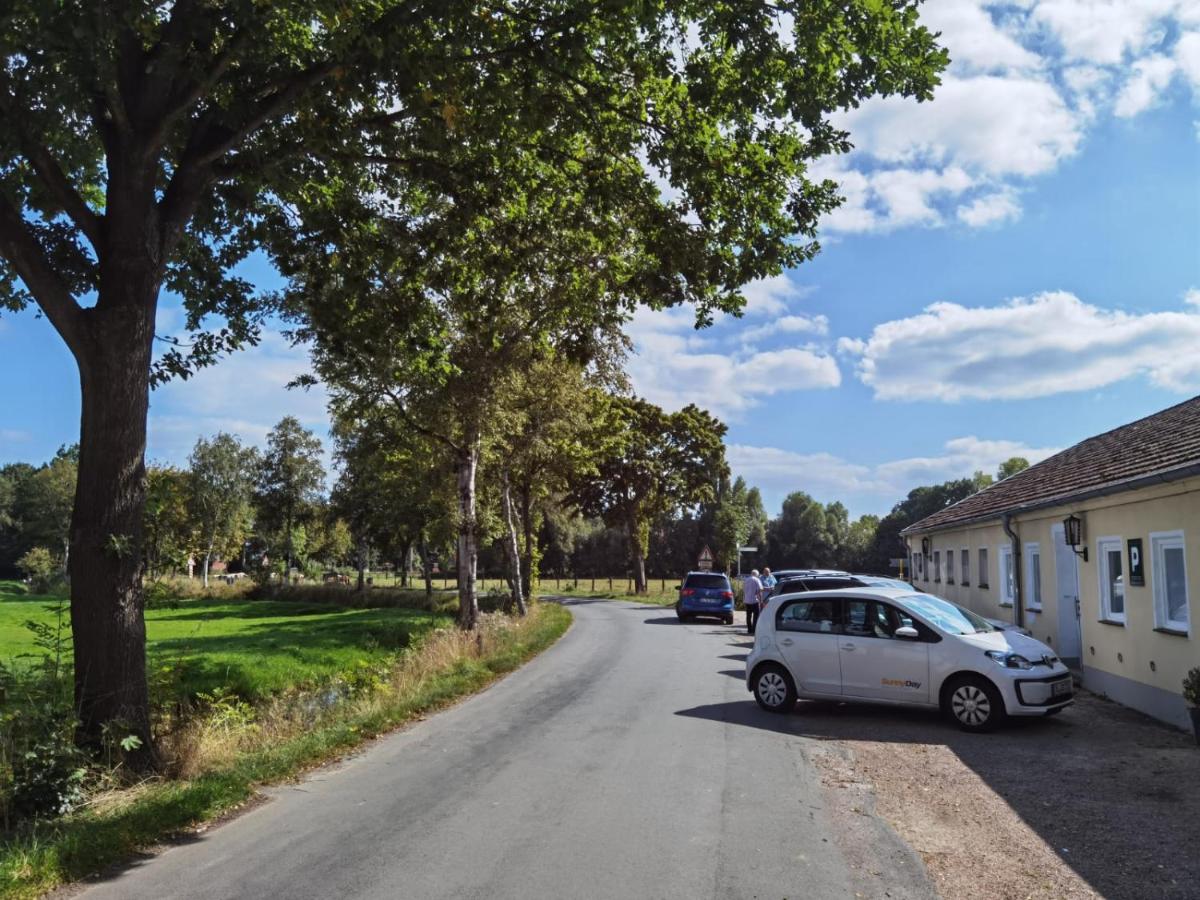 Monteurwohnung in Wesermarsch, Küche, Einzelbetten, Stedinger Landhotel - B&B