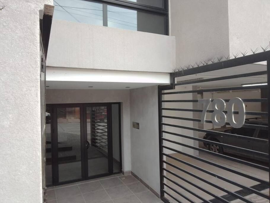 ANANAY Monoambiente - B&B