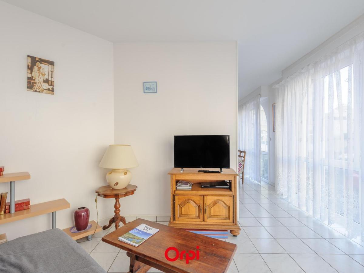 Appartement T2 à 50m de la plage avec piscine, tennis et balcon - Châtelaillon-Plage - FR-1-535-4 - B&B