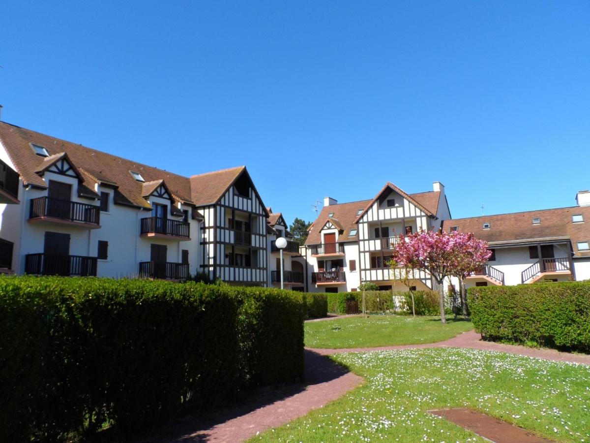 Duplex 3 Pièces Proche Plage à Cabourg, 6 Pers., Parking Privé - FR-1-487-280 - B&B