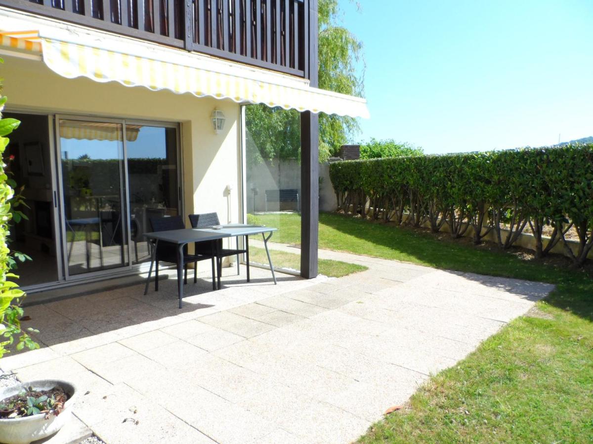 Appartement T2 avec Jardin, Proche Centre et Plage de Cabourg, Parking Inclus - FR-1-487-295 - B&B Cabourg