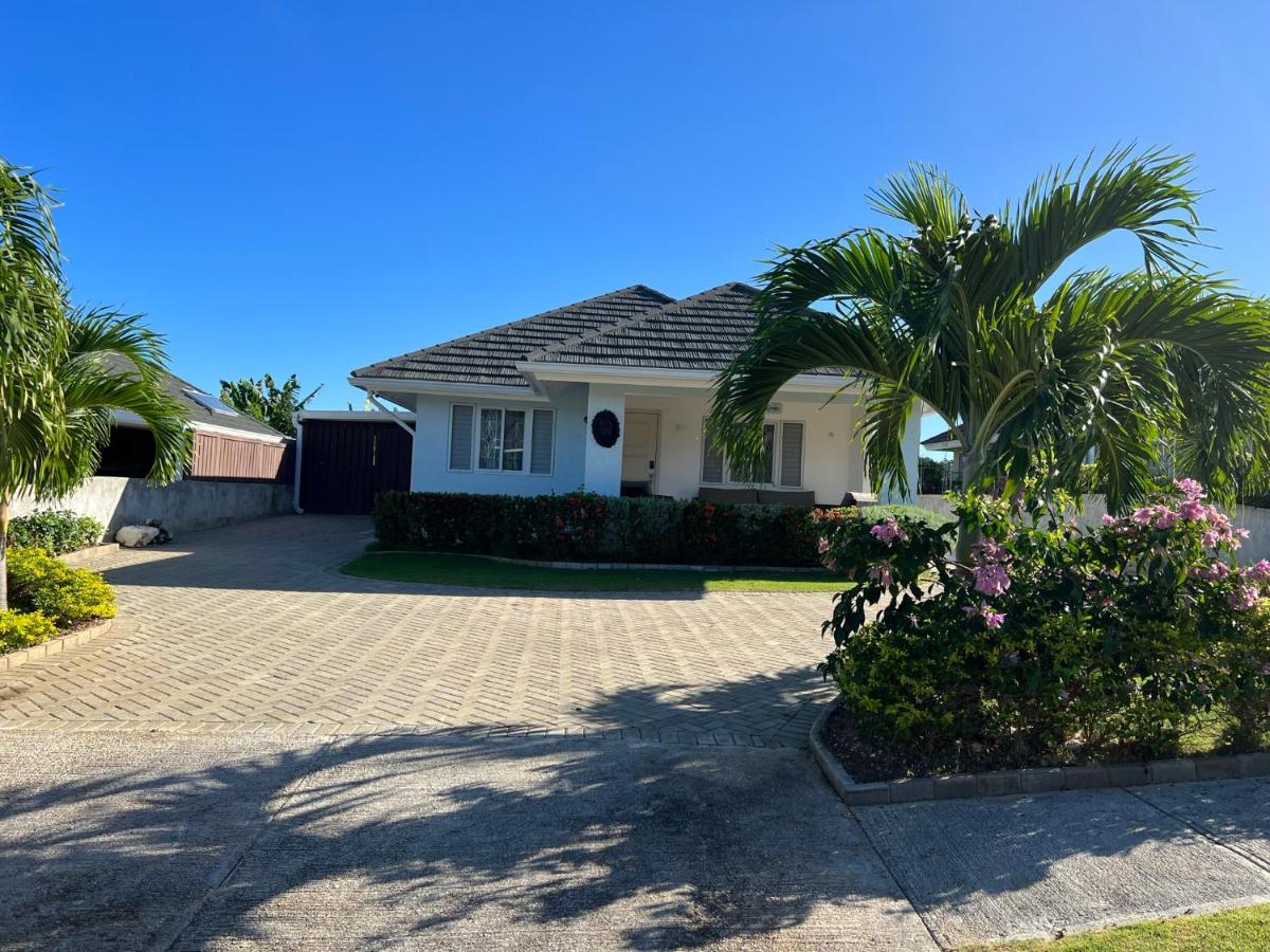 Isle Be Back Villa - Ferienwohnung