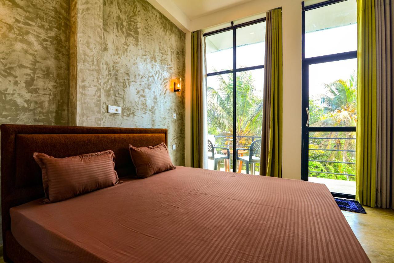 King Room with Garden View