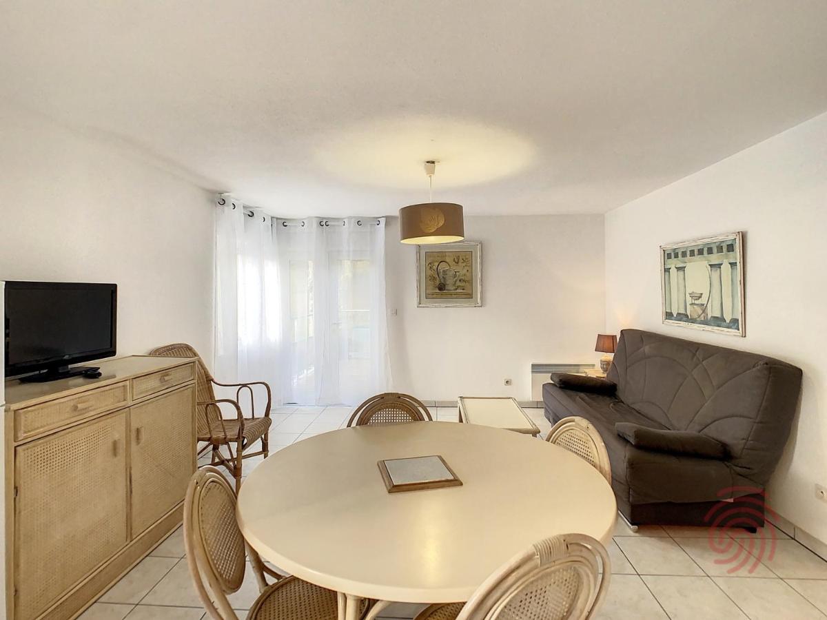 Appart F2 à Lamalou, terrasse, wifi, animaux acceptés, proche centre & thermes - FR-1-451-24 - Chambres d'hôtes Lamalou-les-Bains
