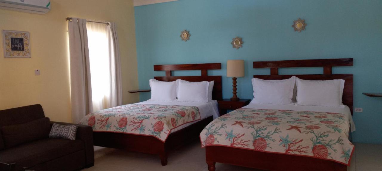 Deluxe Family Suite