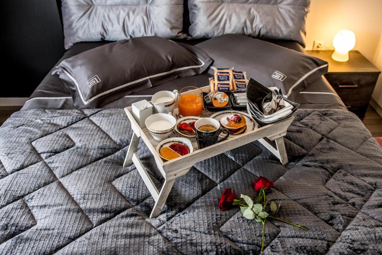 Escape Luxury Apartment - Bed and Breakfast Nauplion